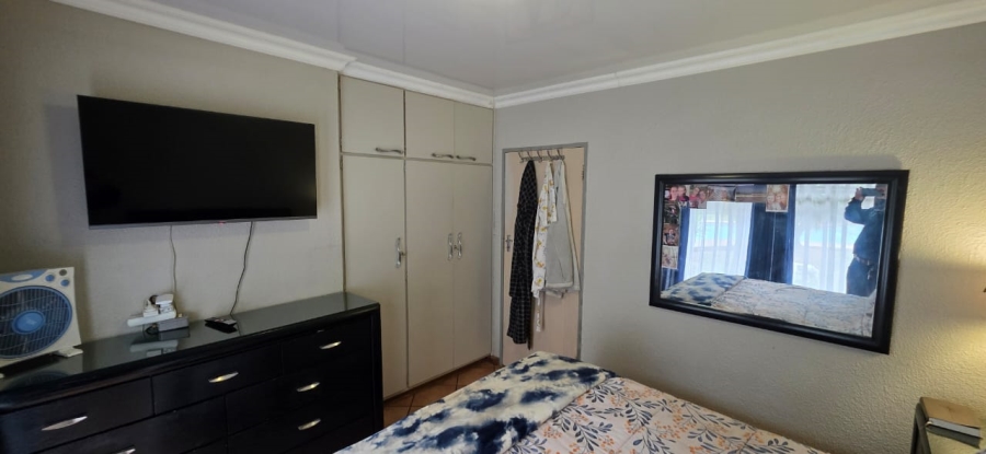 3 Bedroom Property for Sale in Flimieda North West